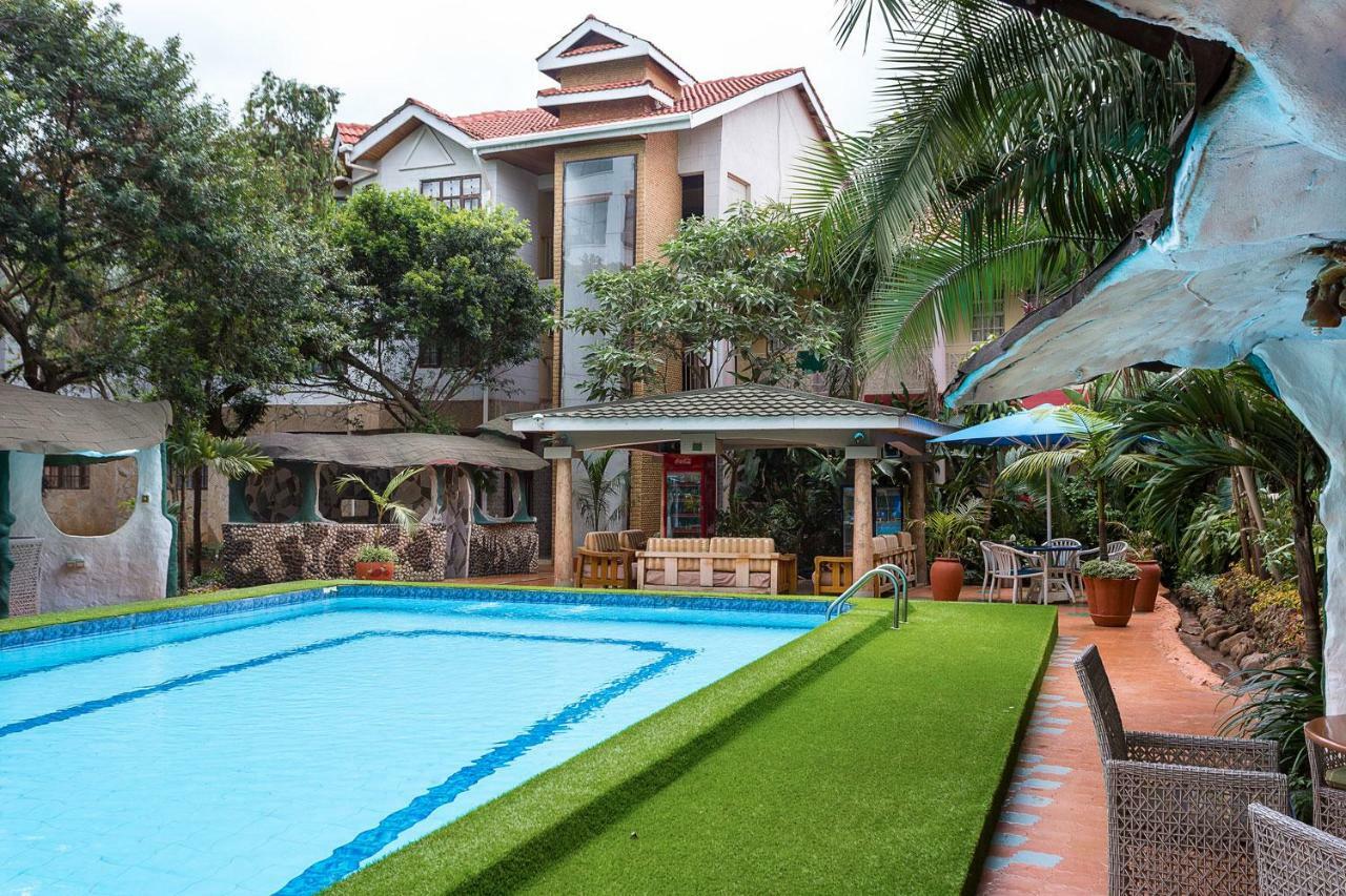 Comfort Gardens Hotel Nairobi Exterior photo