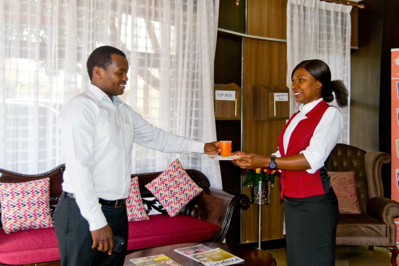 Comfort Gardens Hotel Nairobi Exterior photo